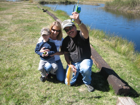 Gage, Nonny & Grandpa