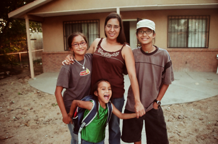 Mi Familia a mi nueva casa