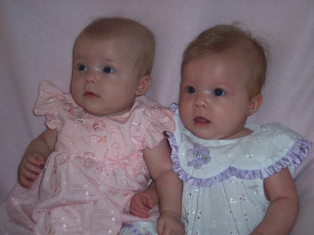 rylee and kaylee spring picture2