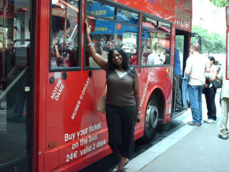 Red Bus Tour in Paris
