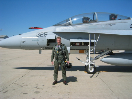 US Navy F/A-18B Hornet Back Seat ride