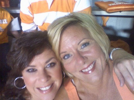 Dianne & I ...Go Vols!!