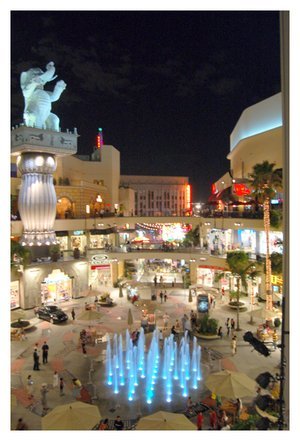 Hollywood and Highland-night