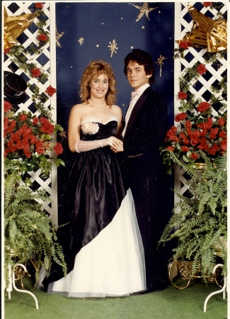 fernando's senior prom