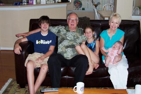 Dick Steubinger,wife Jonnee & Grandchildren