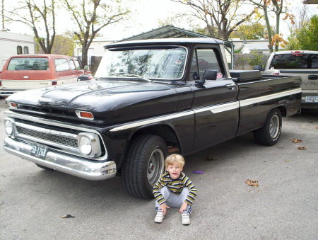 black 1966 chevy lonbed 003