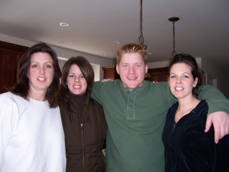 sister sharon, debbie,me & keith rieck in 07