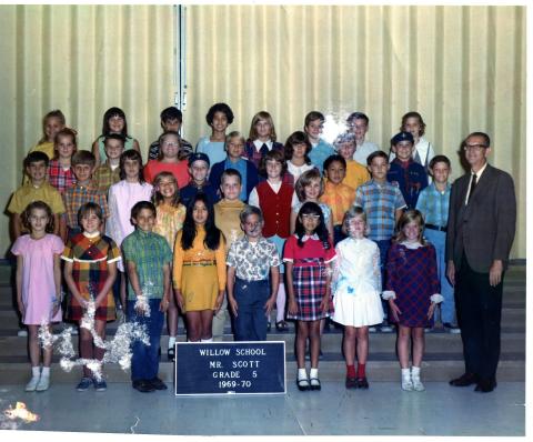 Mr. Scott's 5th Grade - '69-'70