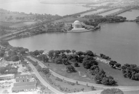 24May57 Jefferson Mem frm Washington Mem