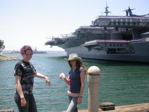 Jenn & Lauren seaside San Diego