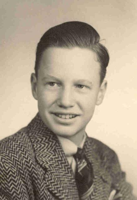 Gordon Cole 9th grade grad.pic.1942