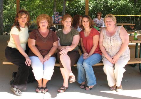 Shelley, Mary, Toni, Stacey, Deb