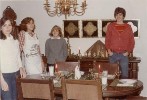 Christmas 1980 without mom