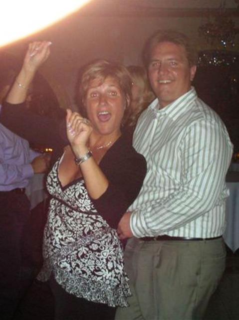 Gina and Bob bustin' some serious moves!