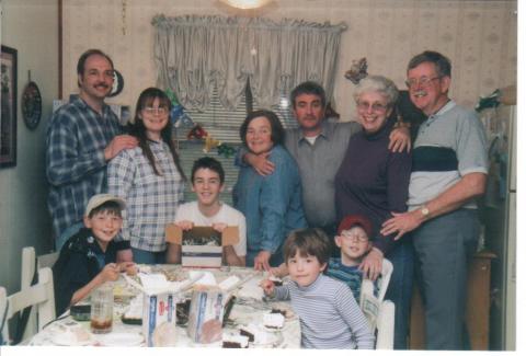 Mike,Me,Mom,Step-Dad, Hub's Mom,and Step-dad,Aaron,Jon,Jeff,Jess