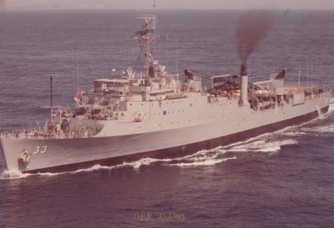 USS Alamo LSD 33