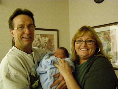 Grandpa_and_Grandma_Taylor_with_Joran