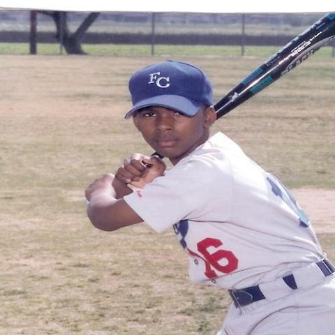 Loves Baseball