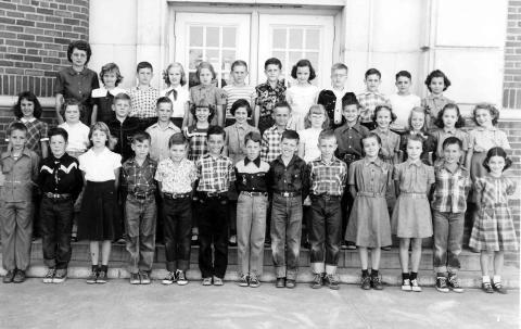 Mrs. Schultz 3rd Grade 1951-52
