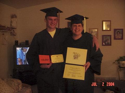 Darynda  & Zack 04 grads