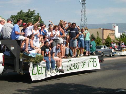 93float5