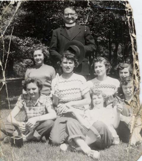 Schoolmates1951.FrPius