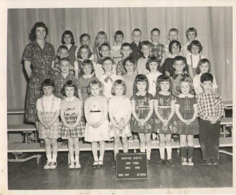 6th grade class picture 1965
