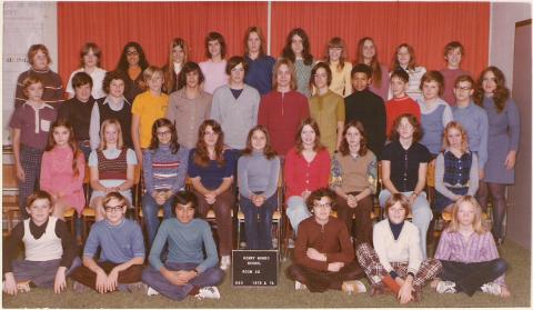 1973 Grade 8 Henry Munroe Middle School
