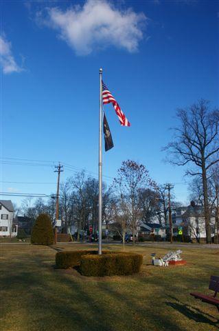 Mem Park Flagpole