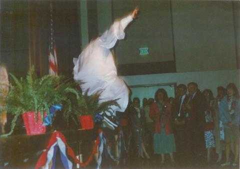 1988 June - Graduation 010