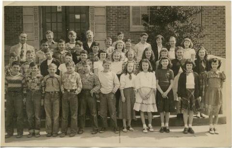 Central Grade School, Class of 1952