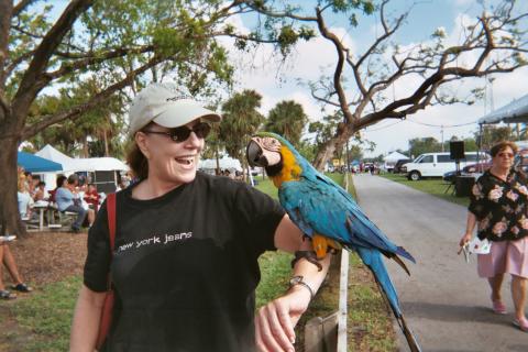 Mom&Parrot