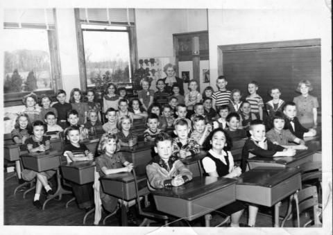Forrest Hills 2nd Grade 1951-52
