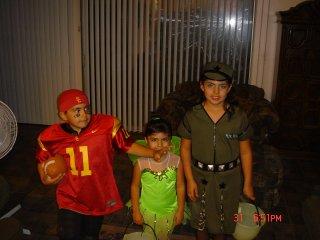 Our3kids on Holloween05