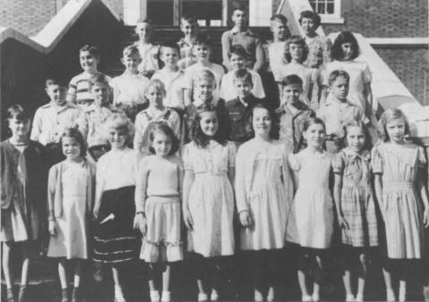 8th grade Class 1950