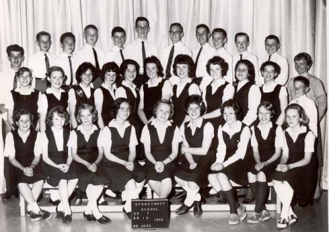 Mrs. Bell's grade 7 class of '62