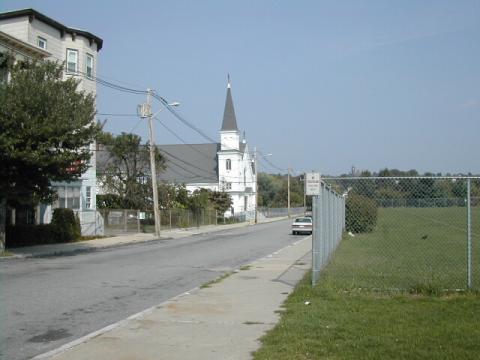 Chestnut Street 2004 and St Peter Pauls Church