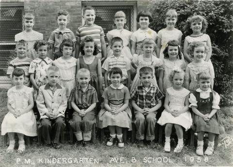 PM Kinder. 1958