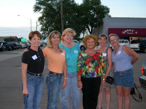 Robin Jeanne Tammy Steph Penny and Lisa