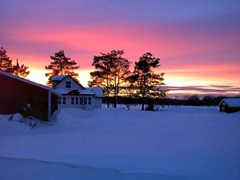 Sunset-at-the-neighbors