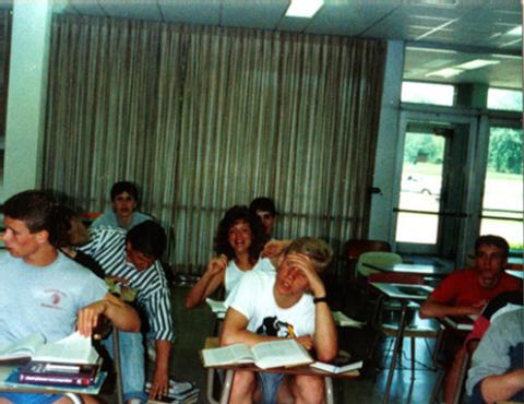 English Last Day 1989