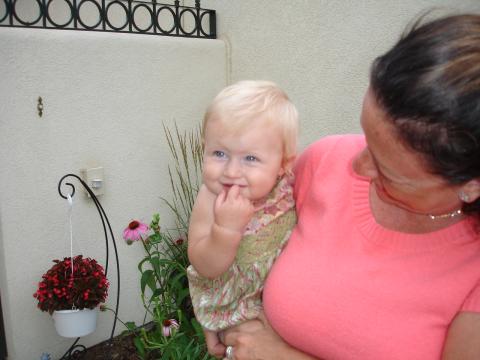 Elizabeth 18 months & Nanna June,2007