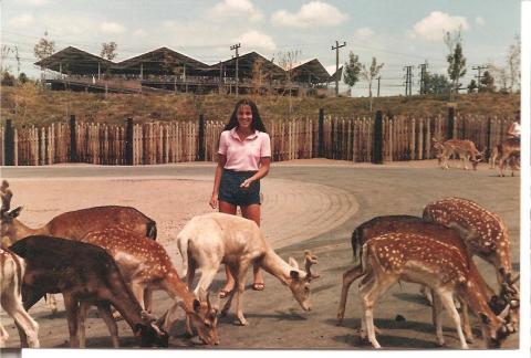 Deirdre 1983 niagara falls petting zoo