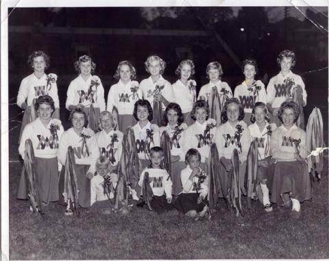 West_Manor_Cheerleaders_1959_60