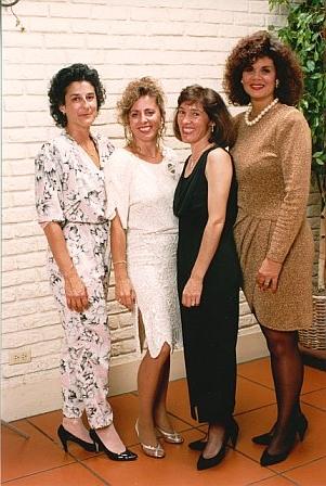 Ligia, Rochelle, Cecilia & Sue