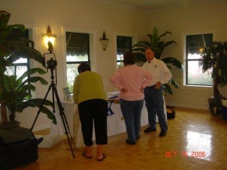 Bob & ladies getting ready for the event