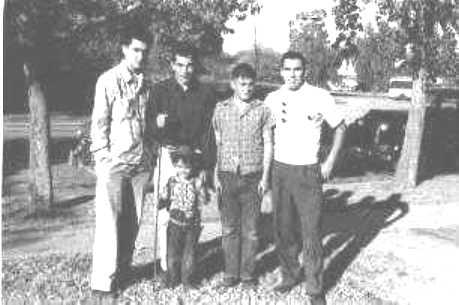 5_Bros_1955