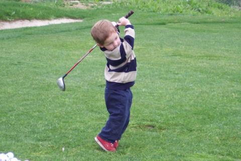 Max golfing 2003