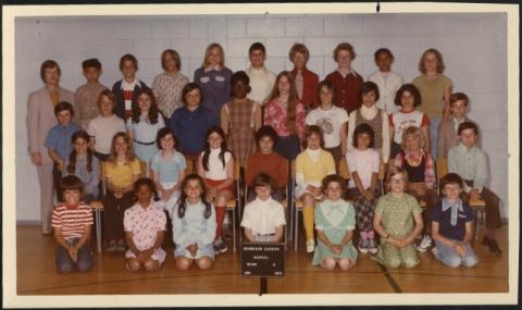 1975! grade 5 class photo!!!!