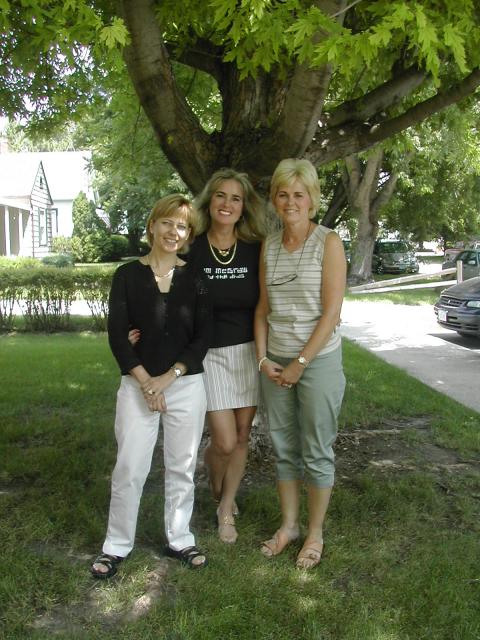 Rosie,Deb&Leanne